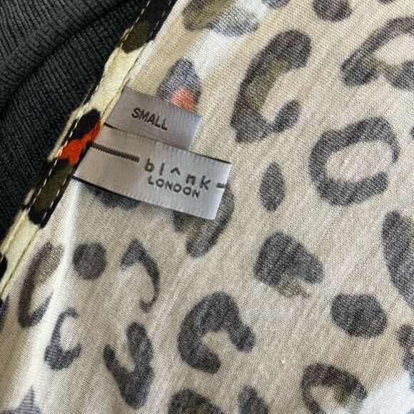 Anthropologie Blank London Sibley Top Green
Floral Animal Print Balloon Sleeve S - Picture 3 of 4